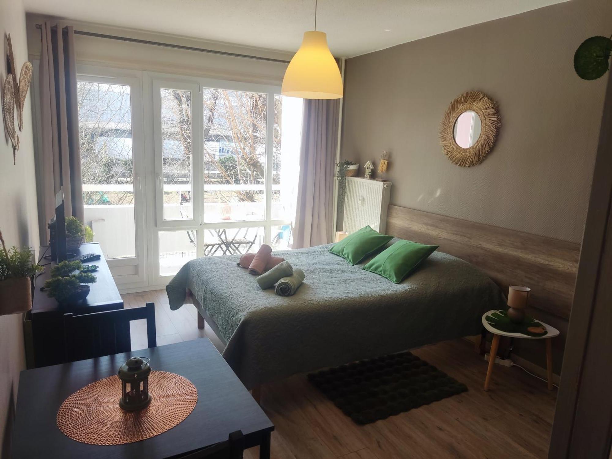 Kleber+ Parking+ Balcon * Straatsburg